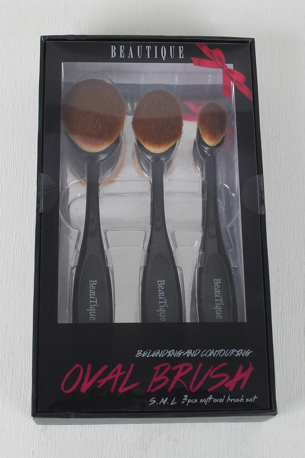 Beautique Blending And Contouring Oval Brush Set