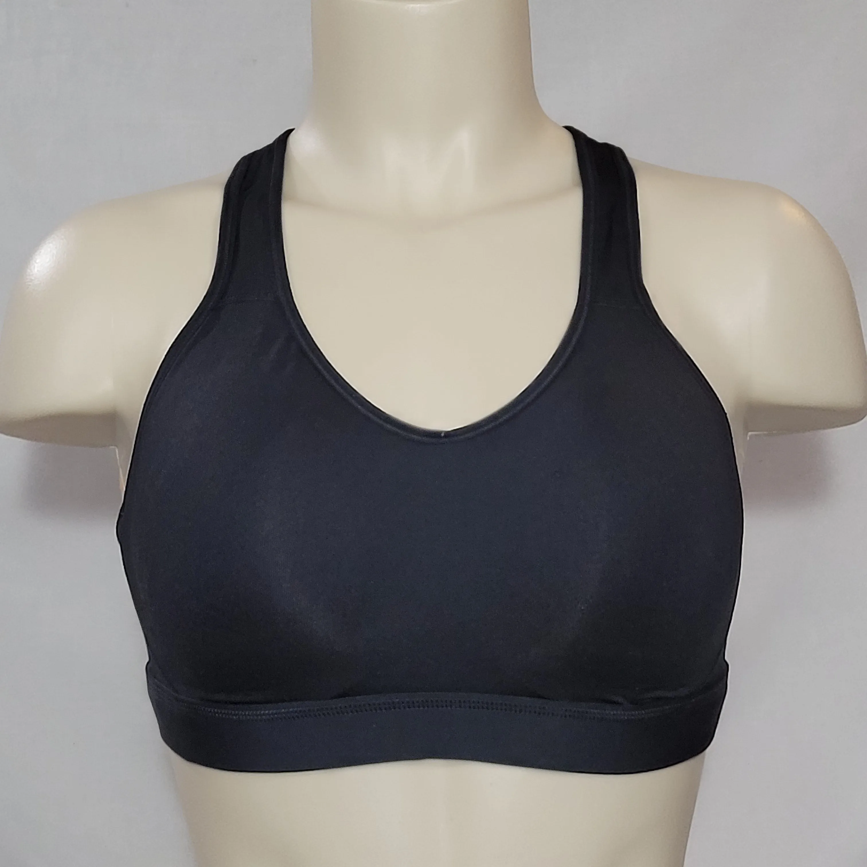 Champion C9 N9642 Concealer Ladder Back Wire Free Bra MEDIUM Black NWT