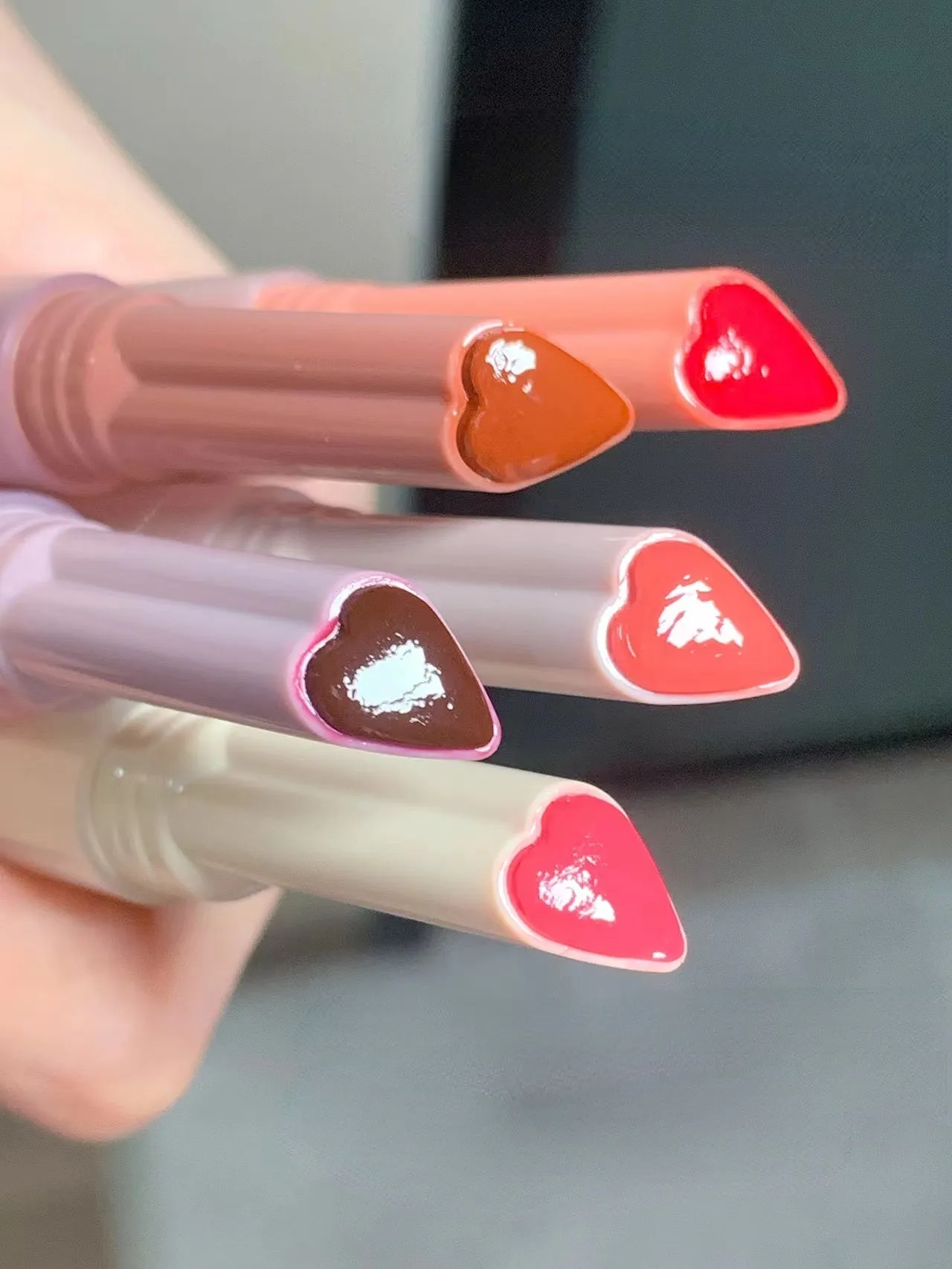 Heartshaped Lipstick - Kimi