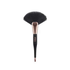 Manicare - Glam GD2 Highlight / Contour Fan Brush